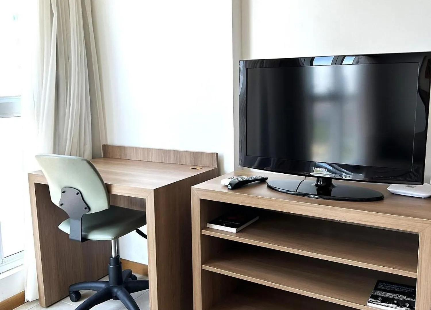 Sm1116 Apart Hotel Em Andar Alto Regiao Central Brasilia Brazil